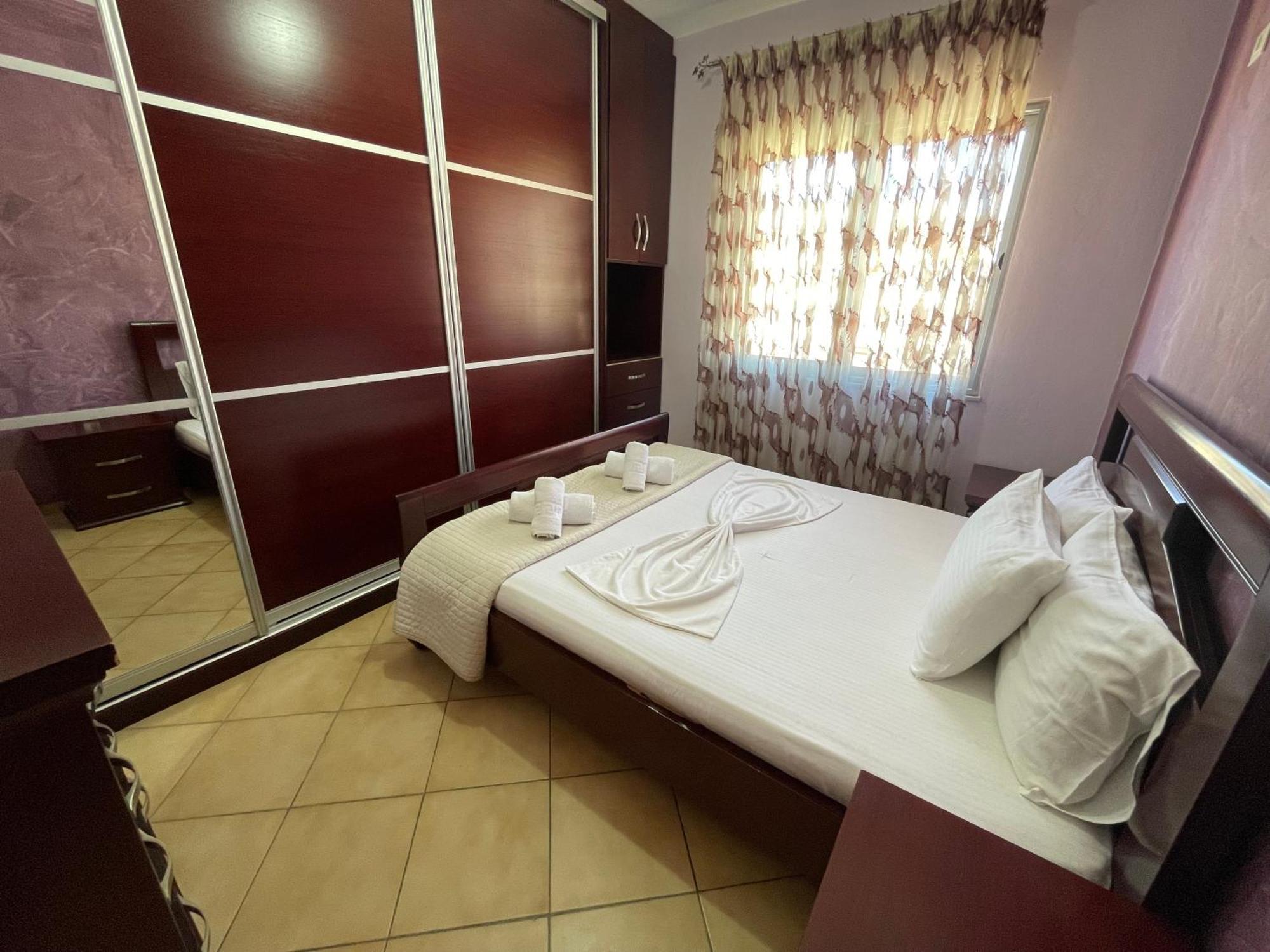 South Apartment Sarande Luaran gambar
