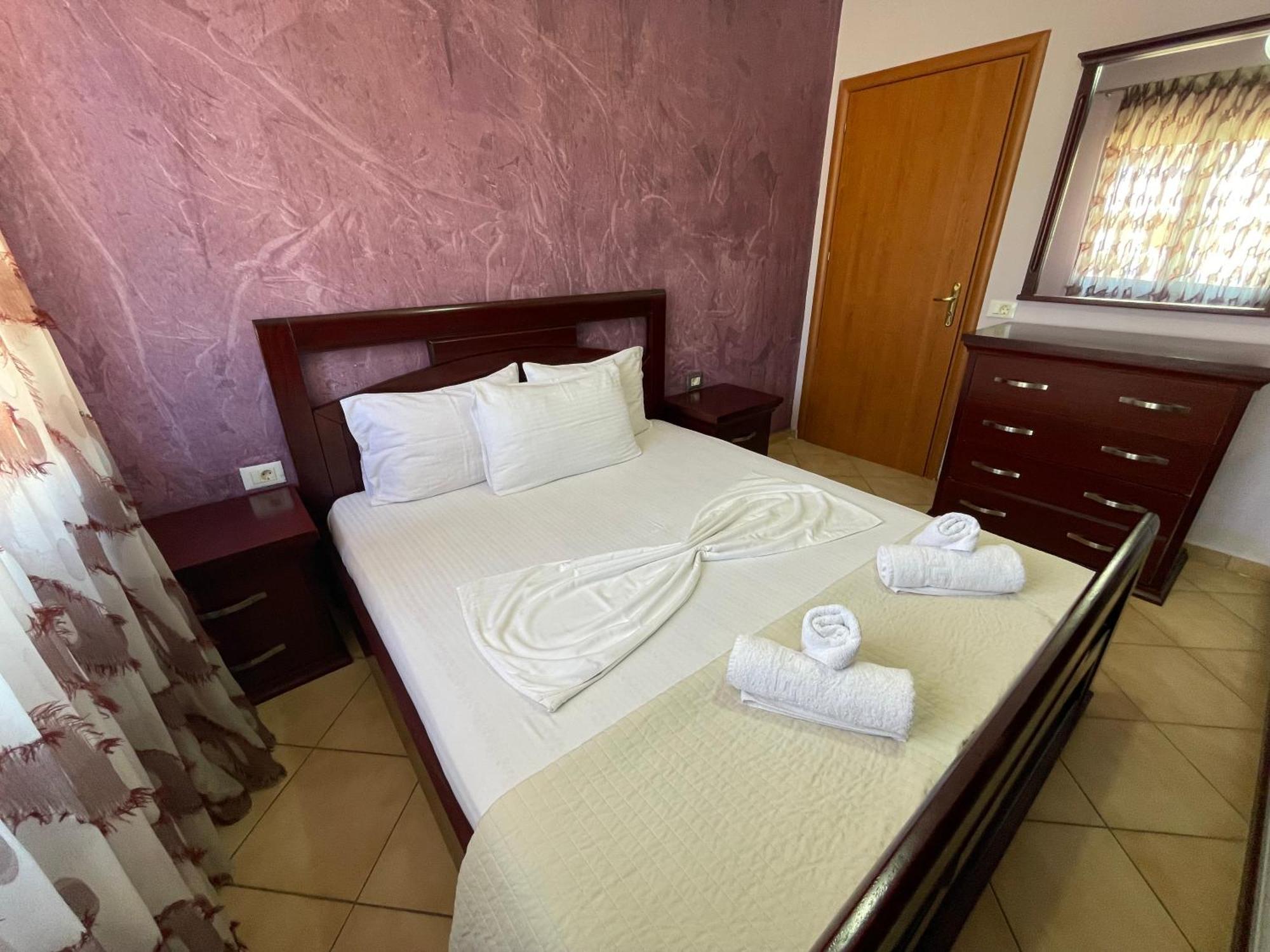 South Apartment Sarande Luaran gambar